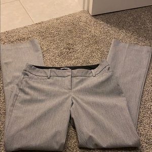 Women’s size 4 Express columnist pant